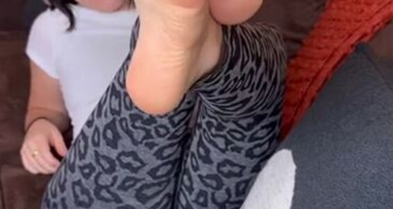Petite Feet Penelope - 978 Onlyfans Aka Feet Petite Penelopestootsies739 Video Penelope