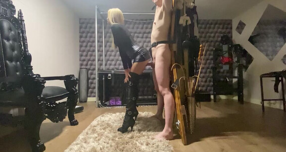 Lady Dark Angel, Video: Ladydarkangeluk Whip Onlyfans Session Clip Little A Cock