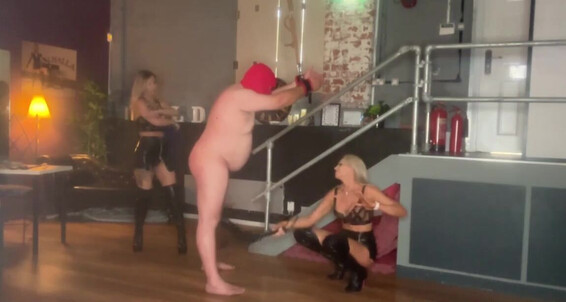 Lady Dark Angel, Video: Ladydarkangeluk Onlyfans Little A Flog Warm