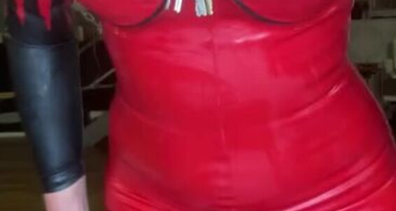 Cover Ladydarkangeluk Onlyfans A Tease And In Need Of A Shine