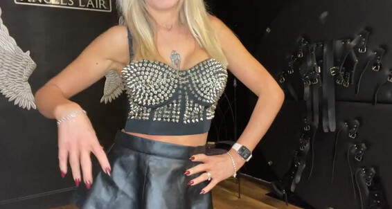 Lady Dark Angel - Jerk And Onlyfans Ladydarkangeluk Off The Friday