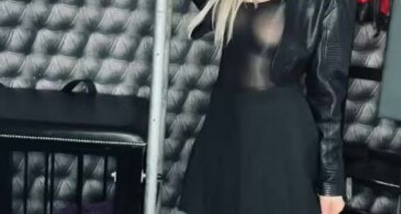 Lady Dark Angel - Onlyfans Ladydarkangeluk Likes Outfit Who Casual