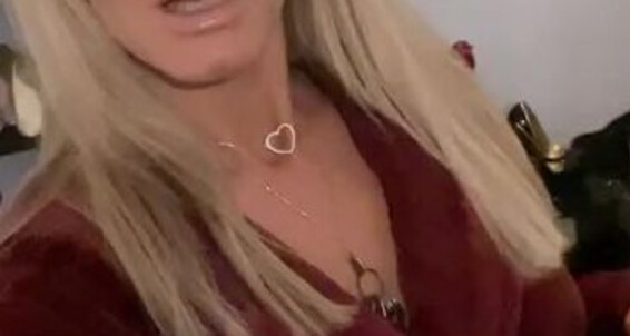 Cover Ladydarkangeluk Onlyfans Good Morning25