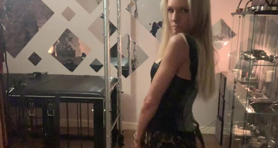 Lady Dark Angel - Onlyfans Ladydarkangeluk Morning31 Good