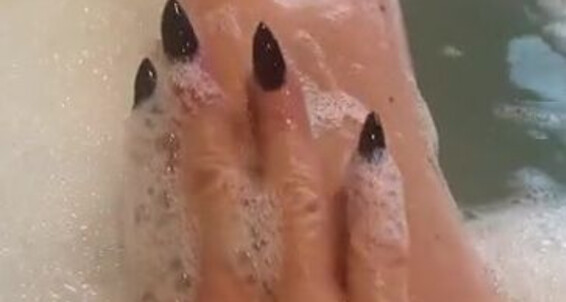 Lady Dark Angel - Good So Had Babies T Alone Ladydarkangeluk Left Bath My Weeks Onlyfans Haven A I Ve Three Since Me Fur For