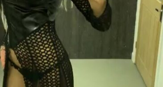 Lady Dark Angel - Love It Haven T Shoes The On Onlyfans Sits This Worn Me Ladydarkangeluk In Ages Way