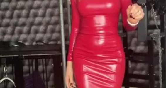 Lady Dark Angel - A Good And Quick Morning Red Onlyfans Ladydarkangeluk Latex