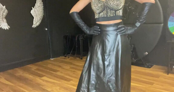 Cover Ladydarkangeluk Onlyfans Sexy Who Loves Leather And Spikes