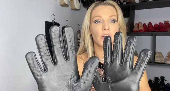 Lady Dark Angel - Onlyfans Ladydarkangeluk Gloves Vampire