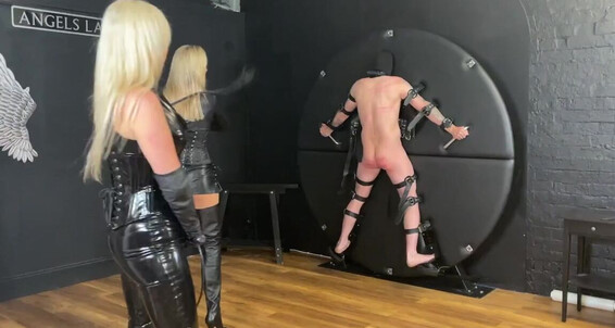 Cover Ladydarkangeluk Onlyfans Whips Behind The Scenes Frankiebabexxx Tramplingforfun Oubliettefilms