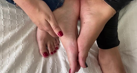 Poster for Mistress Nara And Feet The Onlyfans Of Penelopefeet Met We Compared I Has Friend Beautiful Size My Our A Mistressnara Weekend She