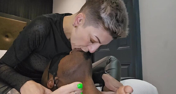 Toesbeforebros - A Her Mouthful Mouth My Digs Of Followed Heels Into Tasty Onlyfans Solesmadvip Spit By