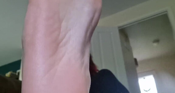 The Foot Queen - You Queengf90Premium The Queen Today Onlyfans Aka Foot Joi Of England For A