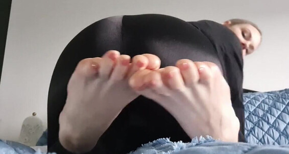 The Foot Queen - Queengf90Premium The Queen Onlyfans Aka Foot Afternoon Of Delight England