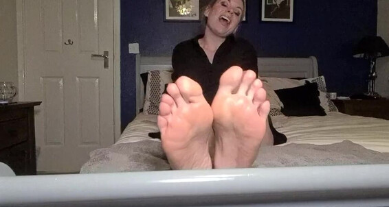 The Foot Queen - Evening You Last Queengf90Premium The Queen Onlyfans Aka Foot Messy I One Know All Loved Of England Another