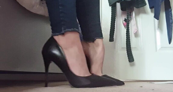 The Foot Queen - Play Queengf90Premium The Queen Onlyfans Aka Foot Of Heel England