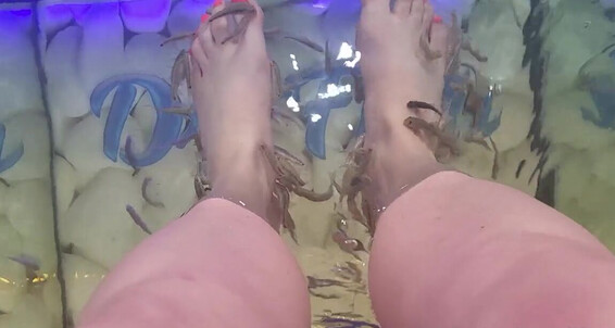 The Foot Queen - Weird This Has Done Fish Else Anyone Apparently Foot England Aka Onlyfans Of A Love Queengf90Premium Is Feeling The Queen