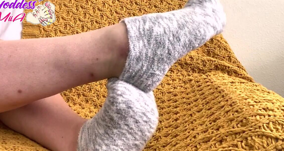 Goddess Miia - Fuzzy Get Goddessmiia Comfy These I Sock Wear But To Florida So Are Onlyfans Barely In They