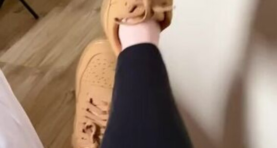 Queen Rainha - Caminhada De Todays Queen Onlyfans Da Hoje No Rainha Meias Sem Walk Socksdepois After