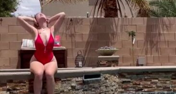 Goddesscecee - Day Cecily Aka Onlyfans Night Pool All