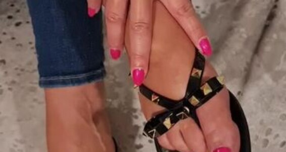 Fetishliza - Might Be Away Cleaning My Has I Stow So Before Them Will Onlyfans Ended Slippersyou Summer