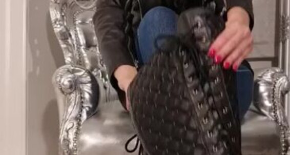Fetishliza - Leather Should The Flat Boots Onlyfans Be That My Readyhere Tongue Is At Of Last Polished Pair