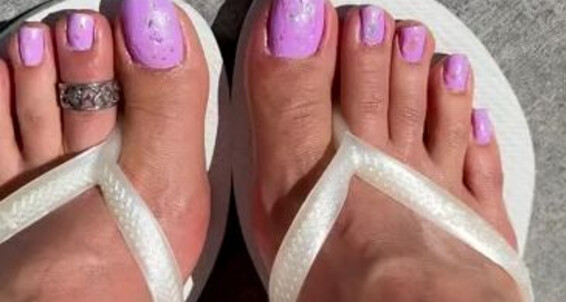 Goddesspussyfoot - Goddess Onlyfans Aka Day Pool 4 Sn U186296307 Pussyfoot