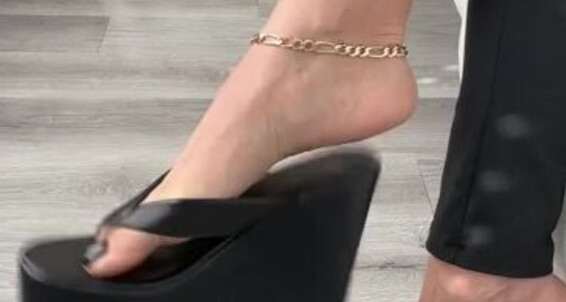 Goddesspussyfoot - Goddess Onlyfans Aka Slap Fap U186296307 E Pussyfoot