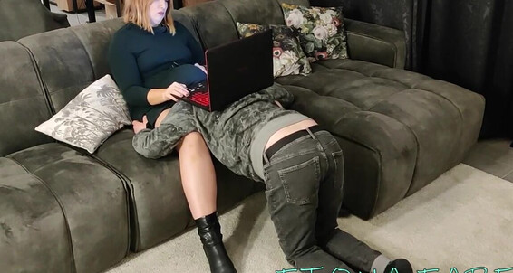 Fionafabel - Some Leg Was And Relax Make Lick Totally Time Worship Pussy To Onlyfans My Whil After Boot It Slave