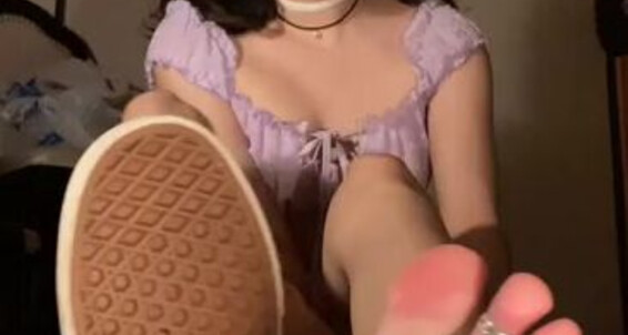 Cover Mercurysoles Onlyfans Hey I Caught You Jerking Off Into My Vans The Other Day And I Want To Confront You About It