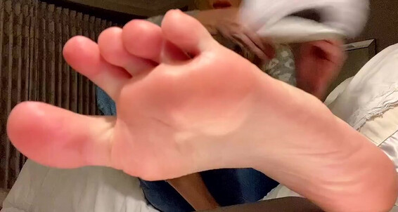Princess Rene - Princess Soles Onlyfans Aka Rene Worshiprene
