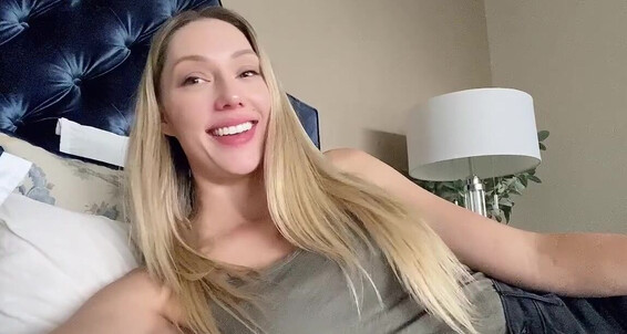 Princess Rene - Princess 712 Onlyfans Aka Rene Worshiprene Video