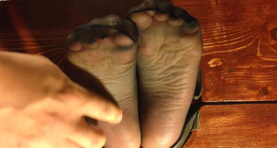 Devilsfootstool, Video: Tickle Co Onlyfans Eb Nylon Worker