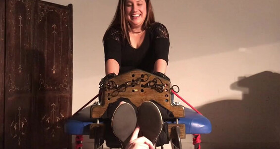 Devilsfootstool, Video: Elizabeth Onlyfans Time First The In Stocks2 Kay