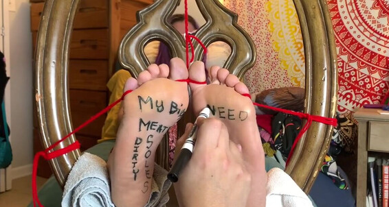 Devilsfootstool, Video: Goddess Dirty Onlyfans Custom Meaty Soles Alex Big