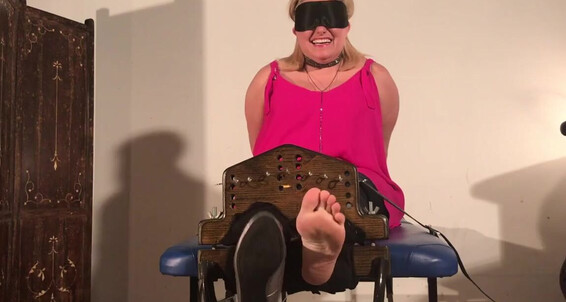 Devilsfootstool - First The Onlyfans Time In Stocks Pt1 Lynns