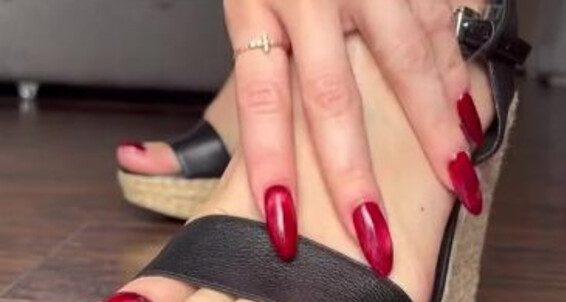Greek Goddess Li - 13 04 Look Greek Aka Red With Li Toes These Video Wedges Greekli77 2024 Goddess Onlyfans My Are How Lovely