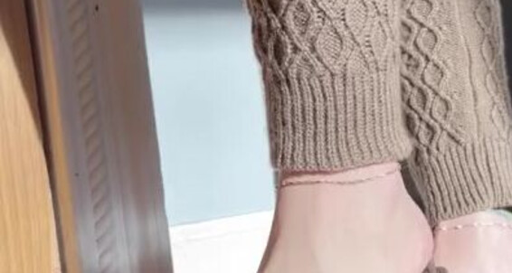 Greek Goddess Li - Orange 2024 Fiery Goddess Onlyfans Greek Aka Wearing 17 Cozy Li 12 Pedicure Greekli77 Video Leg Warmers