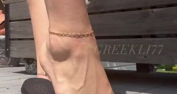 Greek Goddess Li, Video: Are Goddess Zr Believe Onlyfans Li Aka The My Toes Greekli77 Greek If Sun 6 Is Best Out