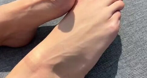 Greek Goddess Li - And It Get Soles Goddess Onlyfans Greek Aka Arches Does Better Than This Li Greekli77 Toes