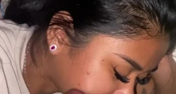 Cover Shewavyyy41000 Onlyfans Early Morning Head Is The Best