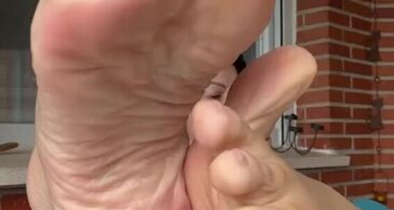 Solesmadvip - Visit The Queen Aka Time To Perfect Podiatrist Fetish Today Onlyfans Be My Deserve Solesmad Day Feet Its Another Beautiful