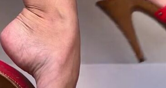 Solesmadvip - You Able And New Raise Queen Aka Me Funds To Fetish Video Onlyfans Be Stop Play Solesmad Wont Drooling Dangling Press Help