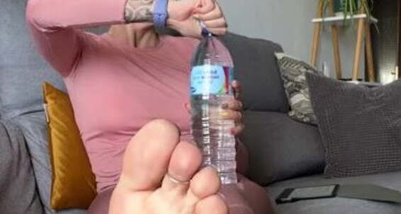 Solesmadvip - You Before I Reading Know Cant And Fun The Queen Aka Ignore To Fetish Today Onlyfans So Going Solesmad Beach Relaxed Its