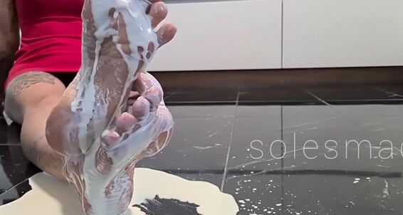 Solesmadvip - On Queen Cream Onlyfans Aka Soles White Pedi With My Fetish Mmmmm Solesmad