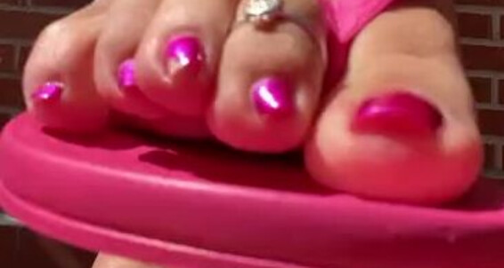 Solesmadvip, Video: Flip My I Flops Yesterday Gifts Are Aka These Queen Birthday From Received Ipanema Fetish Solesmad Thanks Babe Onlyfans Jason