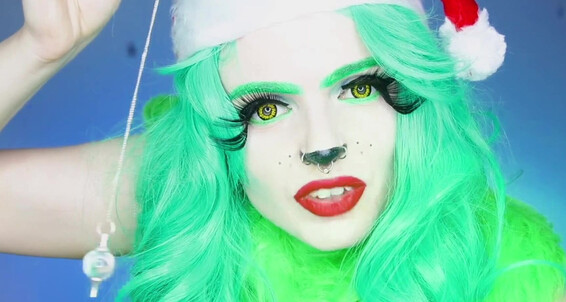 Cover Empress Poison The Grinchs Gay Hypn0T1Z3