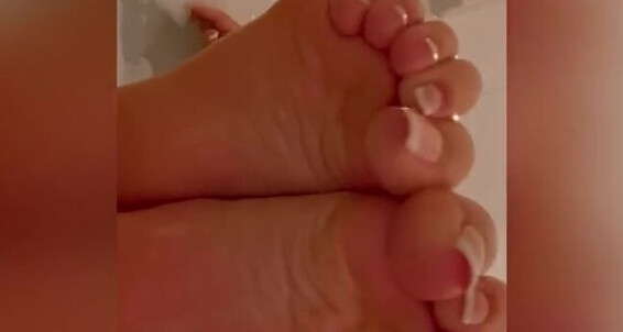 Sweetiestoes - You Yourfeetsweetie The Onlyfans Aka Mmmmhmmmm Right I Water Suck Wanna Off Bet