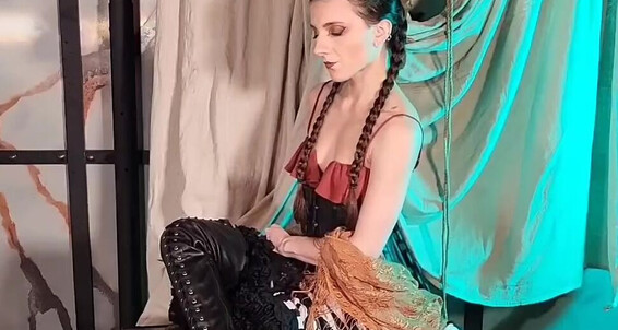Mistress Mercer, Video: Mercer 0H99Swnat48Rcyj27Khyc Source Mistress