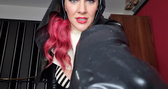 Ruby Onyx, Video: Latex Onyx Nun Strap On Ruby